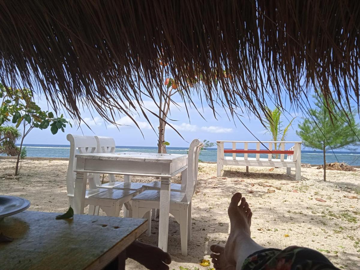 Bintang Tiga Bungalows Gili Air Luaran gambar