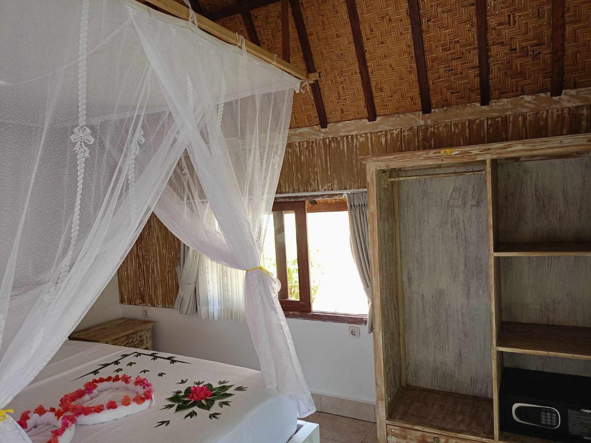 Bintang Tiga Bungalows Gili Air Luaran gambar