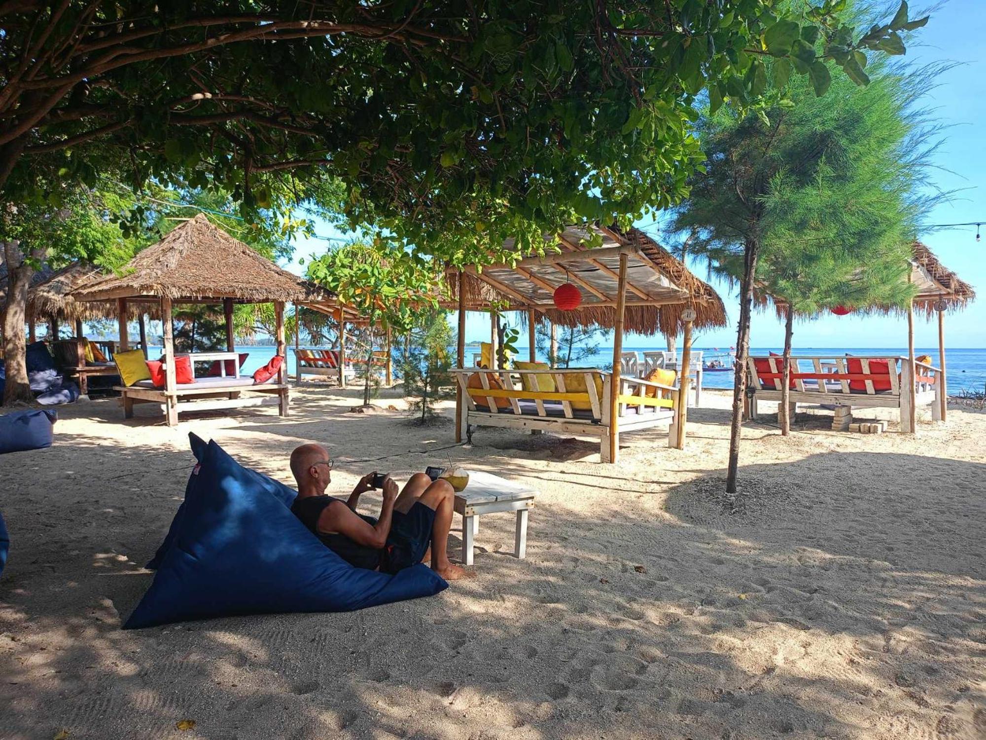 Bintang Tiga Bungalows Gili Air Luaran gambar