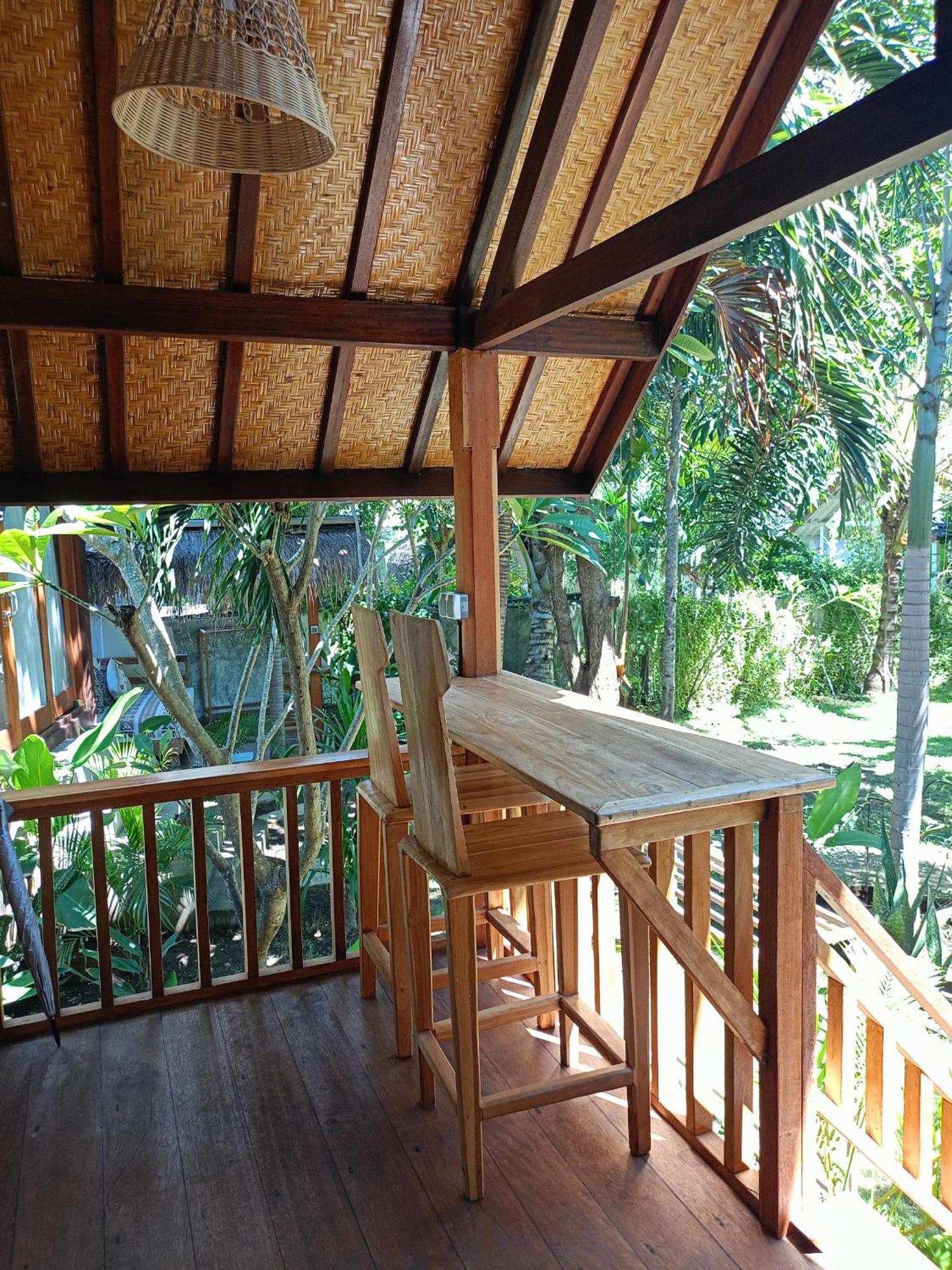 Bintang Tiga Bungalows Gili Air Luaran gambar